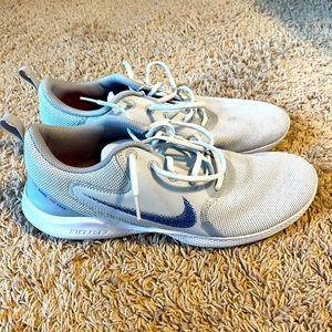 Men’s Nike Flex Experience Running Shoe. Size 12.